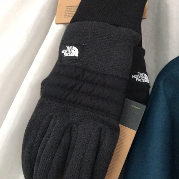 The North Face Mens pullover combo - Picture 8 of 10